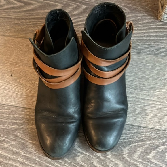 Madewell Booties Sz 40 - Picture 2 of 3